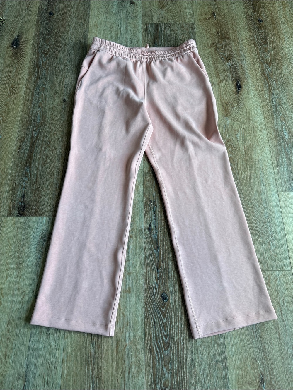 lululemon athletica Light Pink soft streame pants
